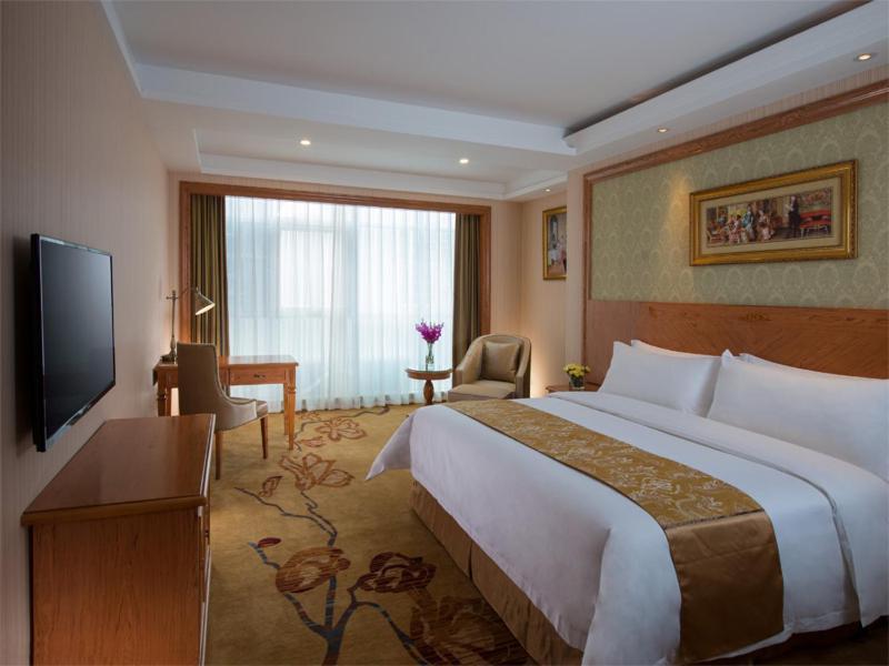 Vienna International Hotel Shenzhen Longgang Lilang Extérieur photo